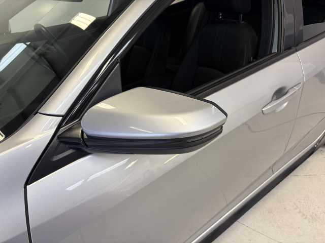 Honda Civic 1.5 VTEC Turbo Sport 5dr 