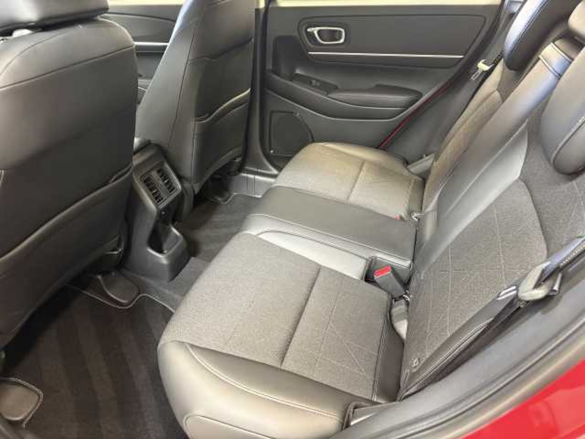 Honda HR-V Hybrid 1.5 eHEV Advance 5dr CVT 