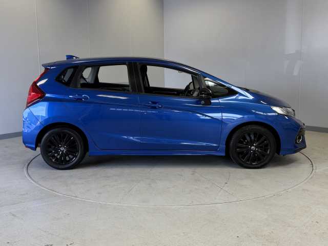 Honda Jazz 1.5 i-VTEC Sport 5dr CVT 