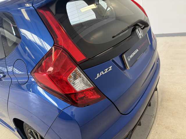Honda Jazz 1.5 i-VTEC Sport 5dr CVT 