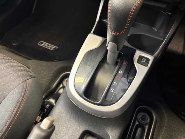 Honda Jazz 1.5 i-VTEC Sport 5dr CVT 
