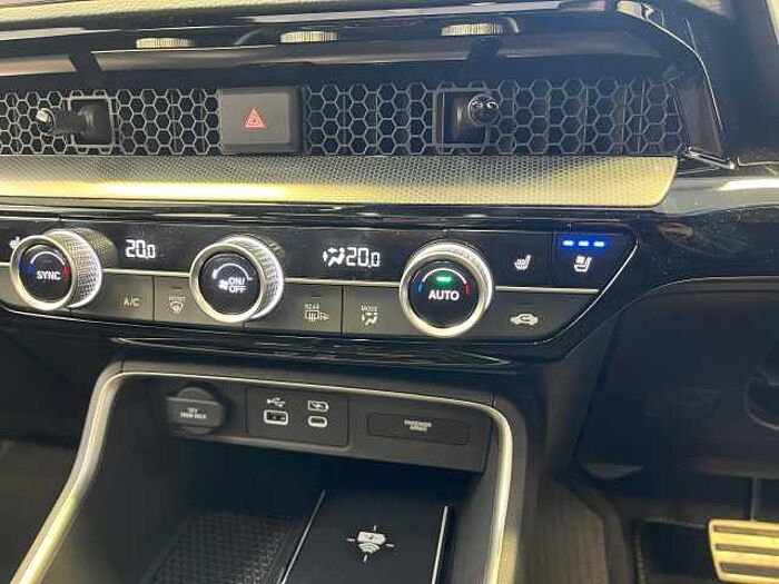 Honda CR-V e:PHEV 2.0 i-MMD (184ps) Advance Tech e:PHEV eCVT 
