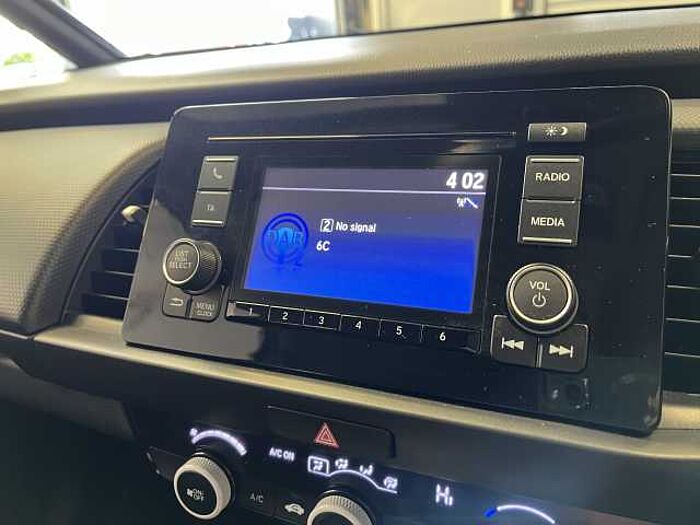 Honda Jazz Hybrid 1.5 i-MMD (107ps) SE 