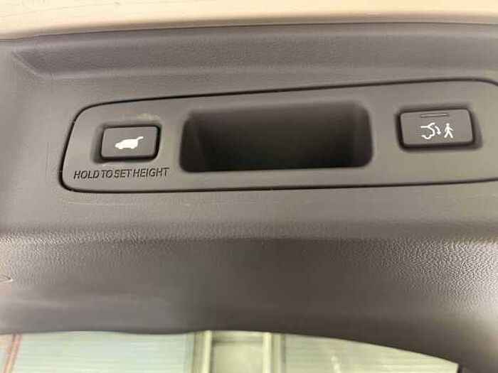 Honda CR-V e:PHEV 2.0 i-MMD (184ps) Advance Tech e:PHEV eCVT 
