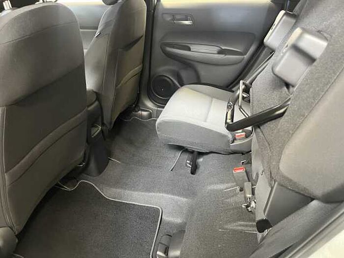 Honda Jazz Hybrid 1.5 i-MMD (122ps) Elegance eCVT 