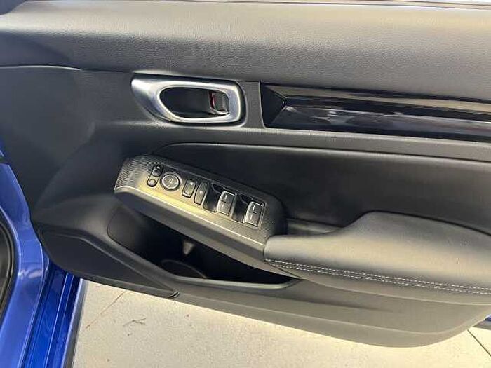 Honda Civic Hybrid 2.0 i-MMD (184ps) Advance Hybrid 1993cc 