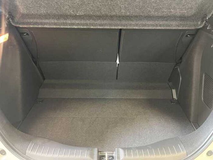 Honda Jazz Hybrid 1.5 i-MMD (122ps) Elegance eCVT 