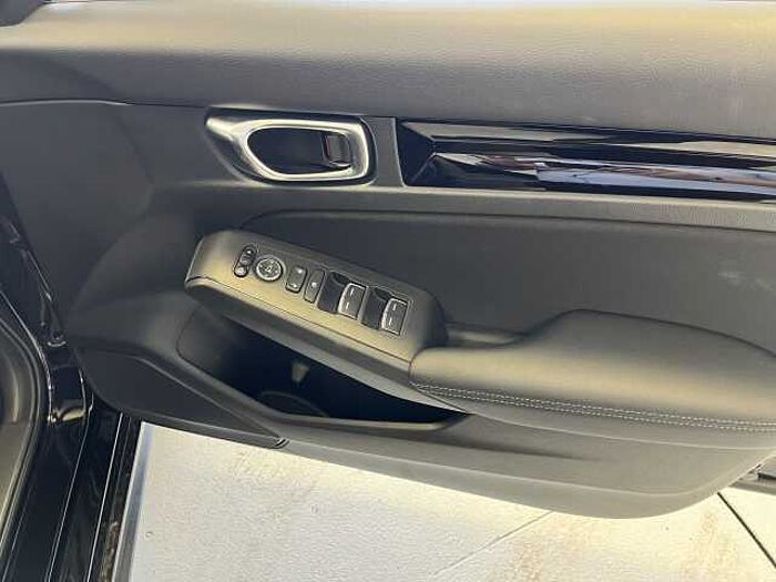 Honda Civic Hybrid 2.0 i-MMD (184ps) Sport Hybrid eCVT 