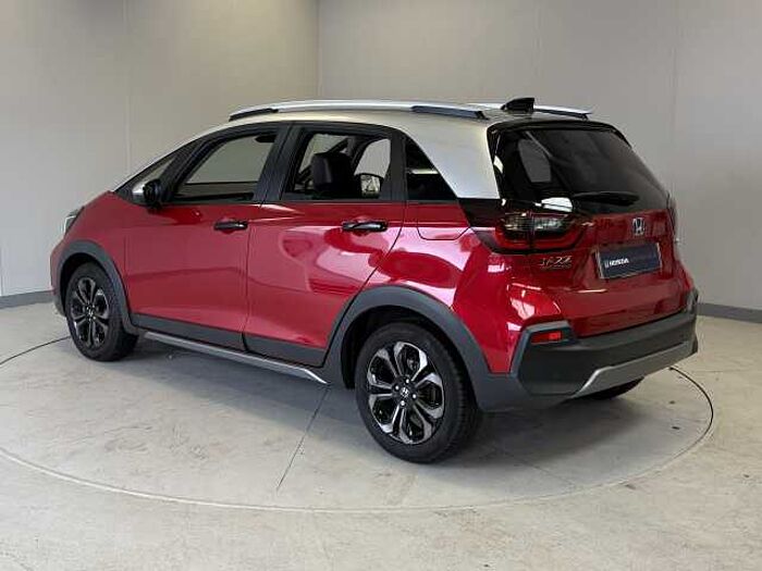 Honda Jazz Hybrid 1.5 i-MMD (122ps) Crosstar Advance eCVT 