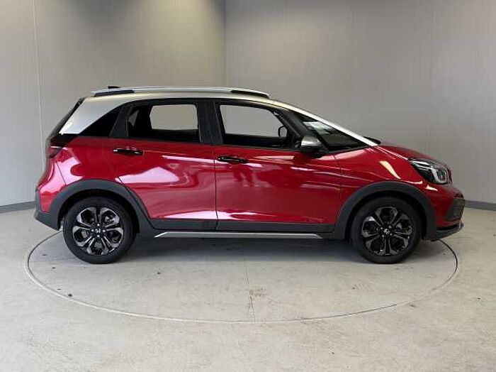 Honda Jazz Hybrid 1.5 i-MMD (122ps) Crosstar Advance eCVT 