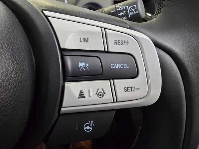 Honda Jazz Hybrid 1.5 i-MMD (122ps) Crosstar Advance eCVT 