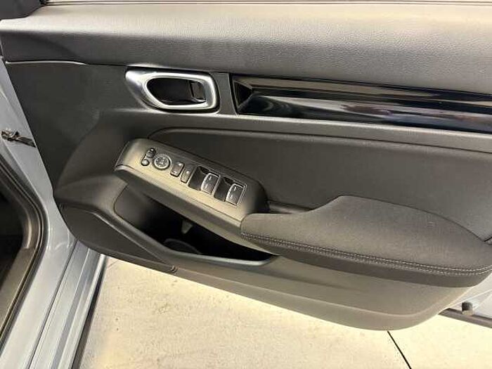 Honda Civic Hybrid 2.0 eHEV Elegance 5dr CVT 