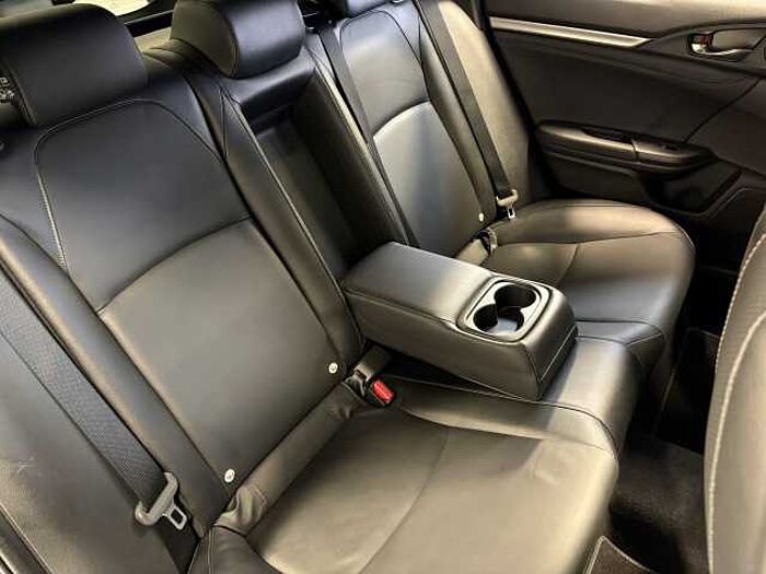 Honda Civic 1.5 VTEC Turbo Prestige 5dr CVT 