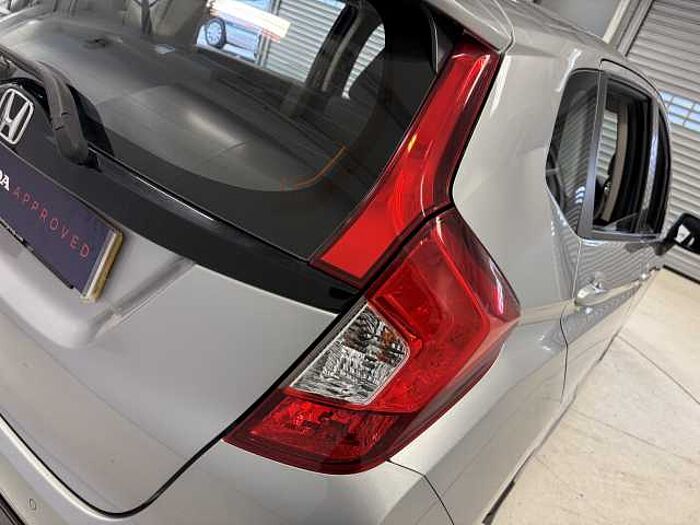 Honda Jazz 1.5 i-VTEC Sport 5dr 