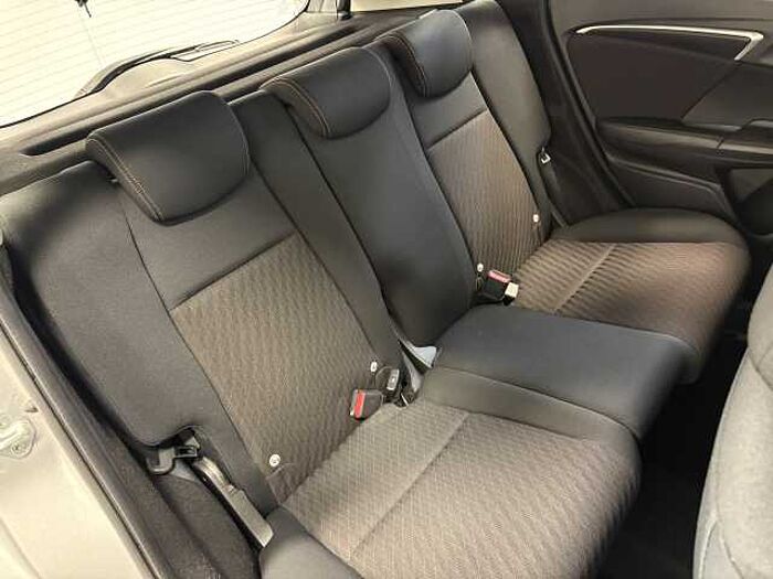 Honda Jazz 1.5 i-VTEC Sport 5dr 