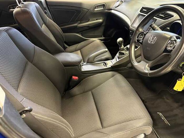 Honda Civic 1.8 i-VTEC SE Plus 5dr 