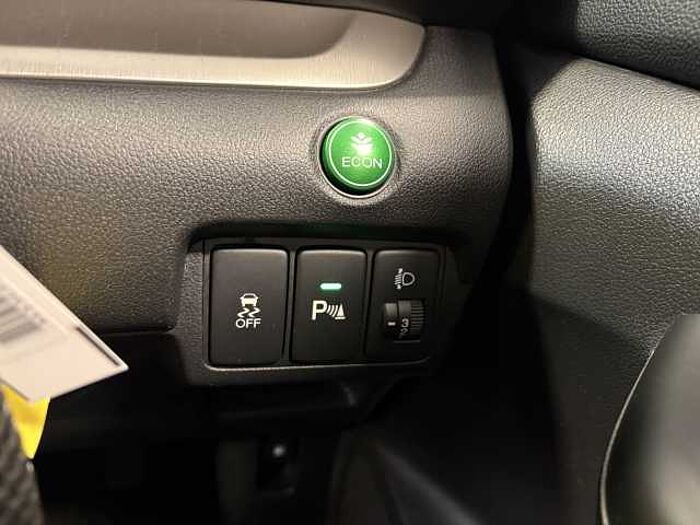 Honda CR-V 2.0 i-VTEC SE 5dr 