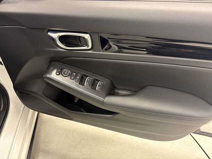 Honda Civic Hybrid 2.0 eHEV Advance 5dr CVT 