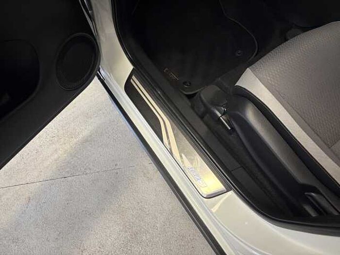 Honda Jazz Hybrid 1.5 i-MMD Hybrid Crosstar EX 5dr eCVT 