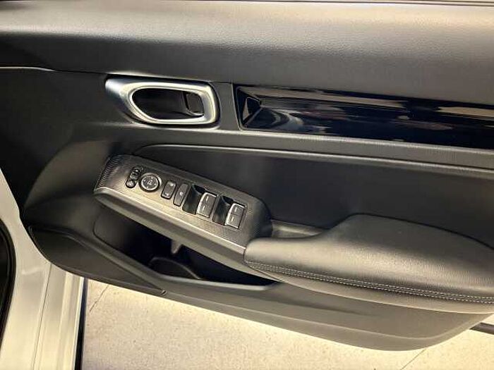 Honda Civic Hybrid 2.0 eHEV Advance 5dr CVT 