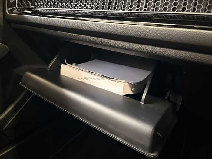 Honda Civic Hybrid 2.0 eHEV Advance 5dr CVT 