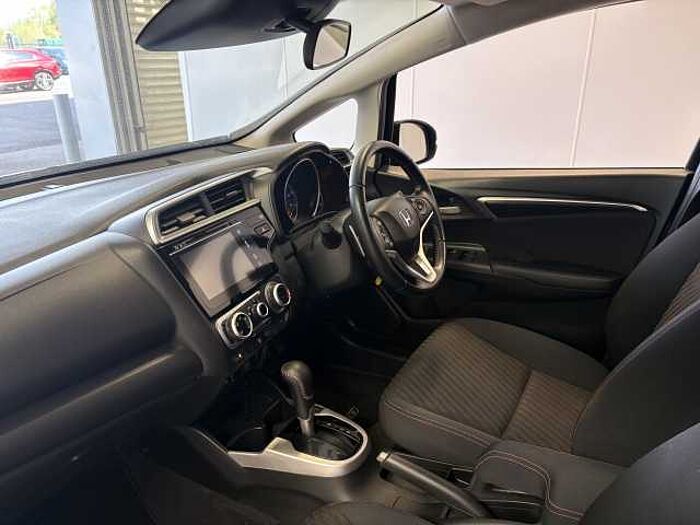 Honda Jazz 1.5 i-VTEC Sport 5dr CVT 