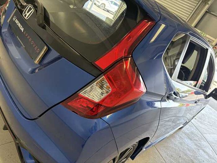 Honda Jazz 1.5 i-VTEC Sport 5dr CVT 